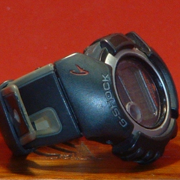 Black Casio DWX-100 G-Shock Digital Watch - Picture 6 of 6